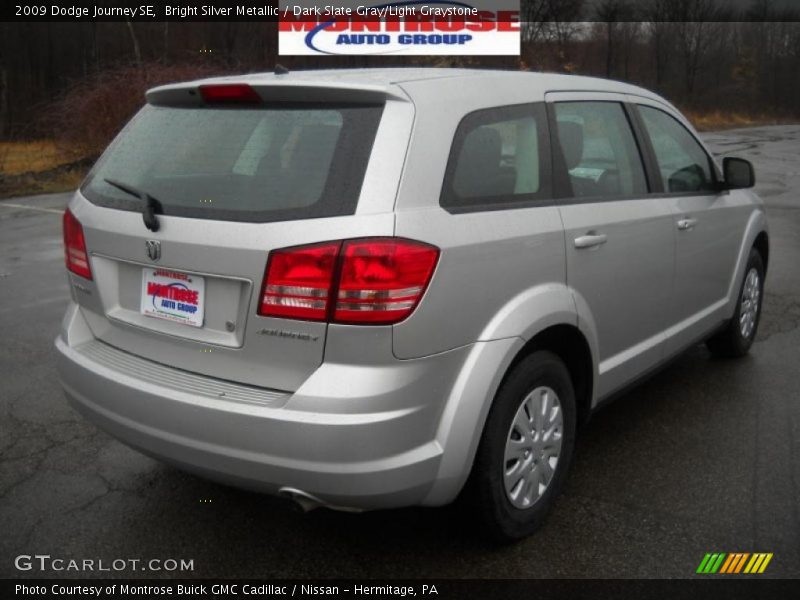 Bright Silver Metallic / Dark Slate Gray/Light Graystone 2009 Dodge Journey SE