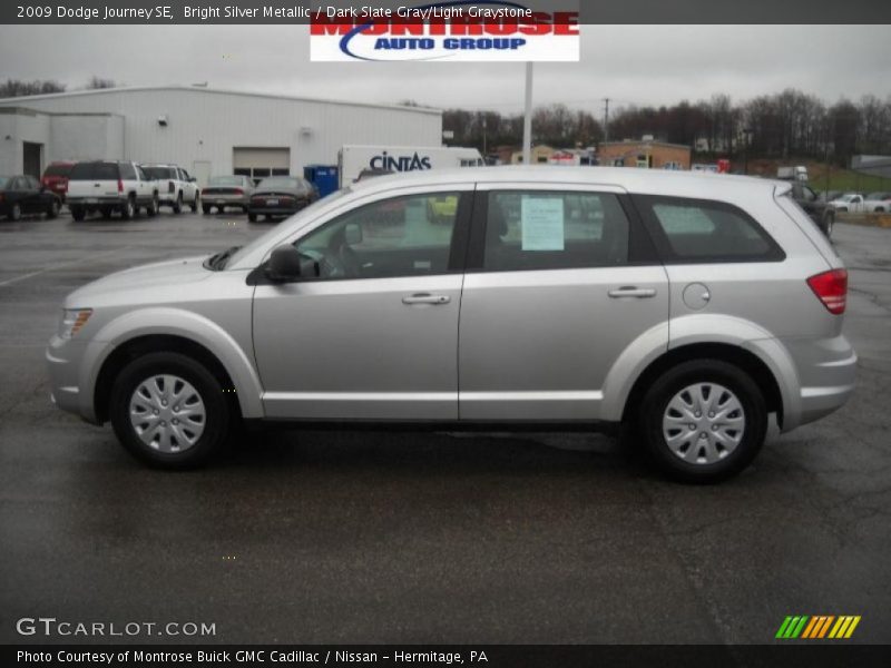 Bright Silver Metallic / Dark Slate Gray/Light Graystone 2009 Dodge Journey SE