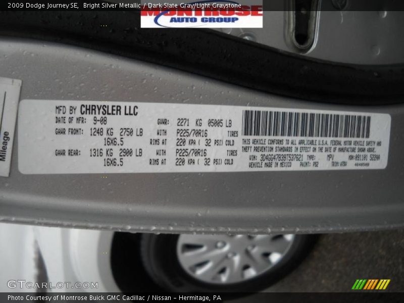 Bright Silver Metallic / Dark Slate Gray/Light Graystone 2009 Dodge Journey SE