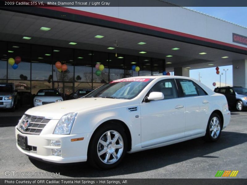 White Diamond Tricoat / Light Gray 2009 Cadillac STS V6