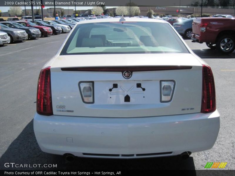 White Diamond Tricoat / Light Gray 2009 Cadillac STS V6