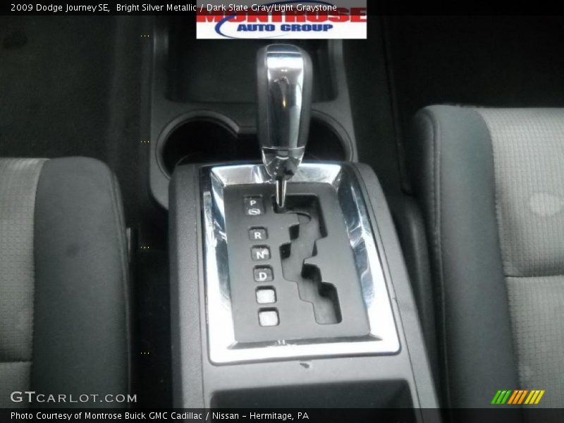 Bright Silver Metallic / Dark Slate Gray/Light Graystone 2009 Dodge Journey SE