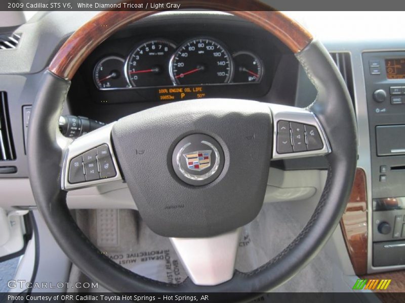 White Diamond Tricoat / Light Gray 2009 Cadillac STS V6