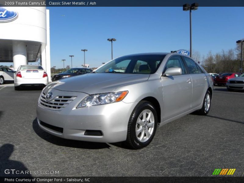 Classic Silver Metallic / Ash 2009 Toyota Camry LE