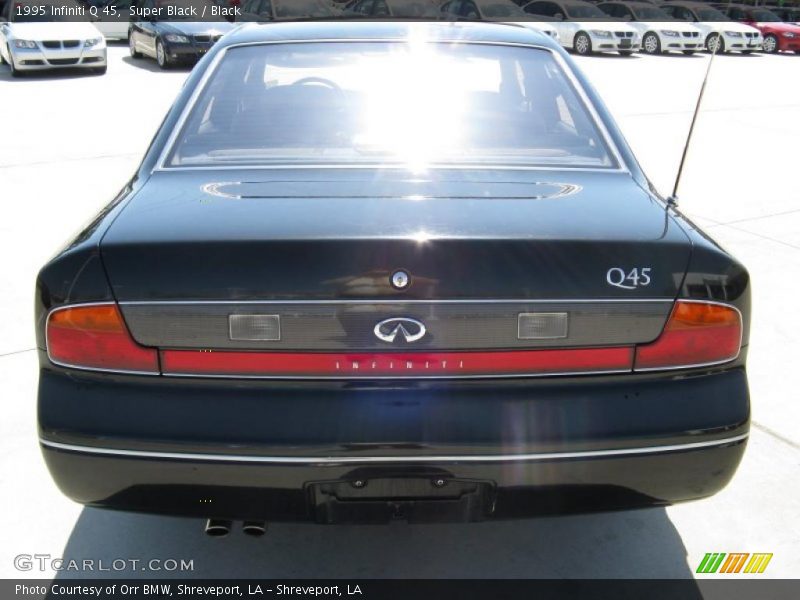 Super Black / Black 1995 Infiniti Q 45