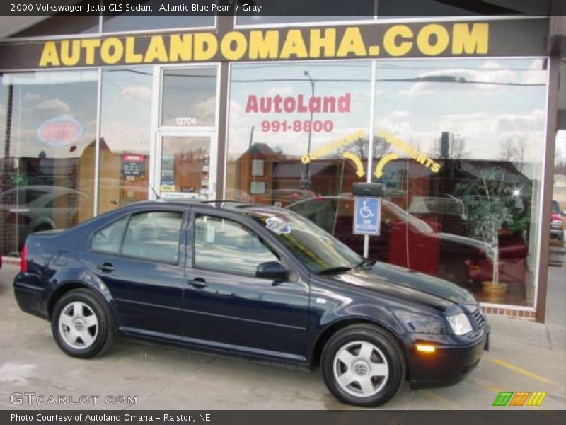 Atlantic Blue Pearl / Gray 2000 Volkswagen Jetta GLS Sedan