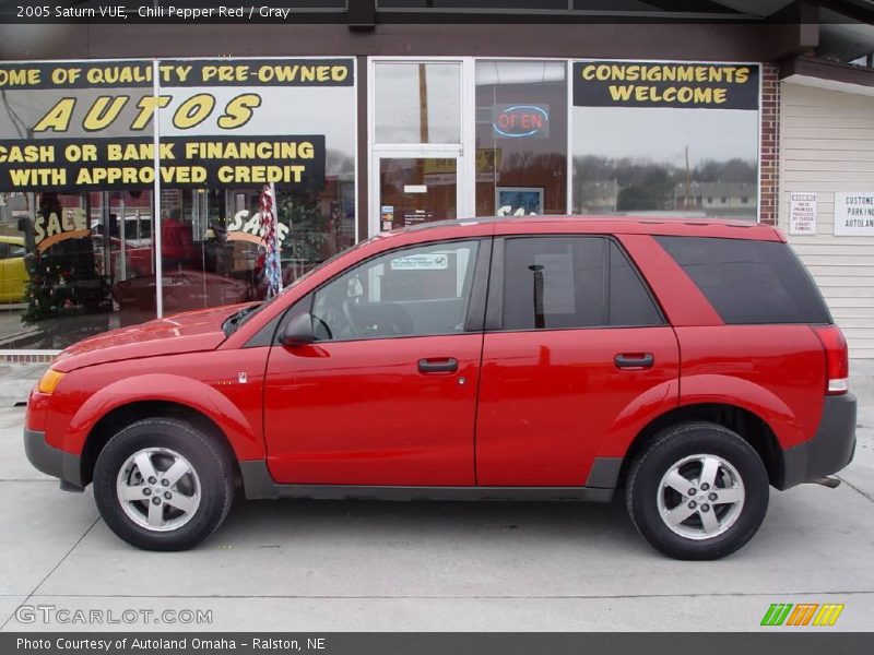 Chili Pepper Red / Gray 2005 Saturn VUE
