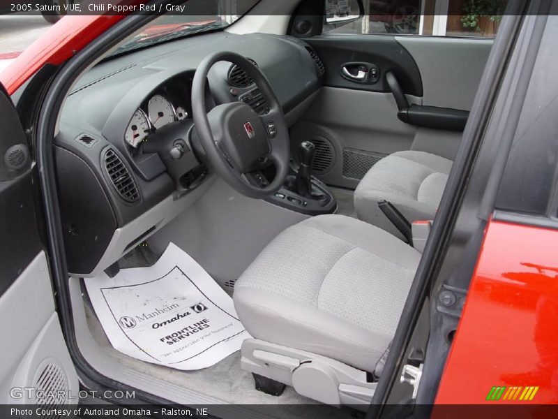 Chili Pepper Red / Gray 2005 Saturn VUE