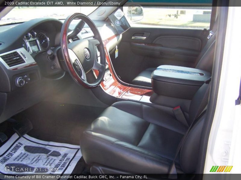 White Diamond / Ebony/Ebony 2009 Cadillac Escalade EXT AWD