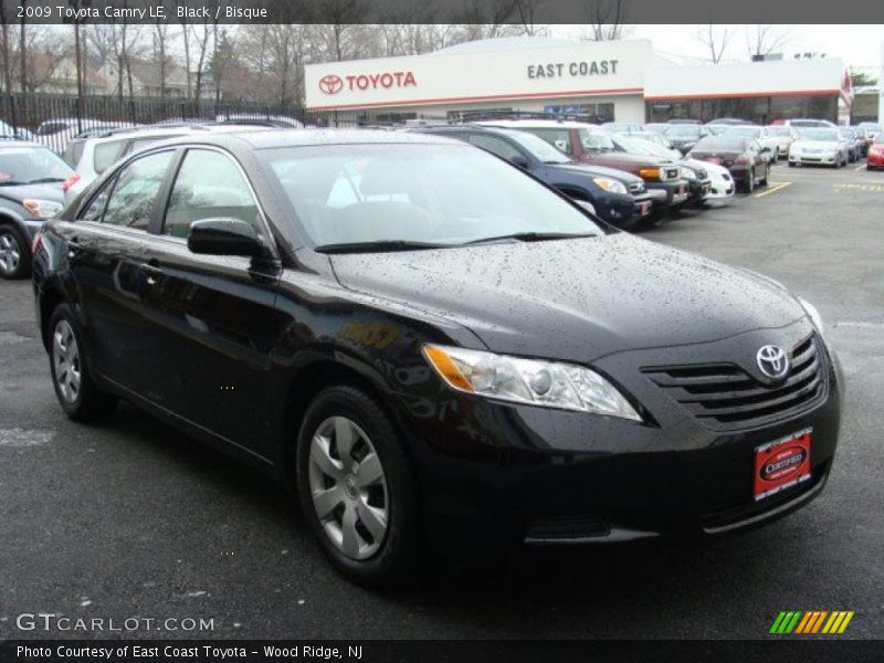 Black / Bisque 2009 Toyota Camry LE