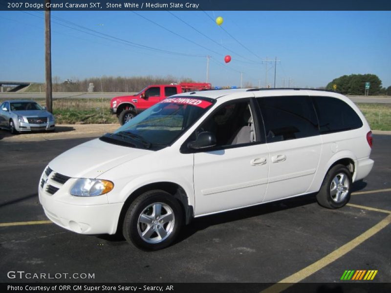 Stone White / Medium Slate Gray 2007 Dodge Grand Caravan SXT