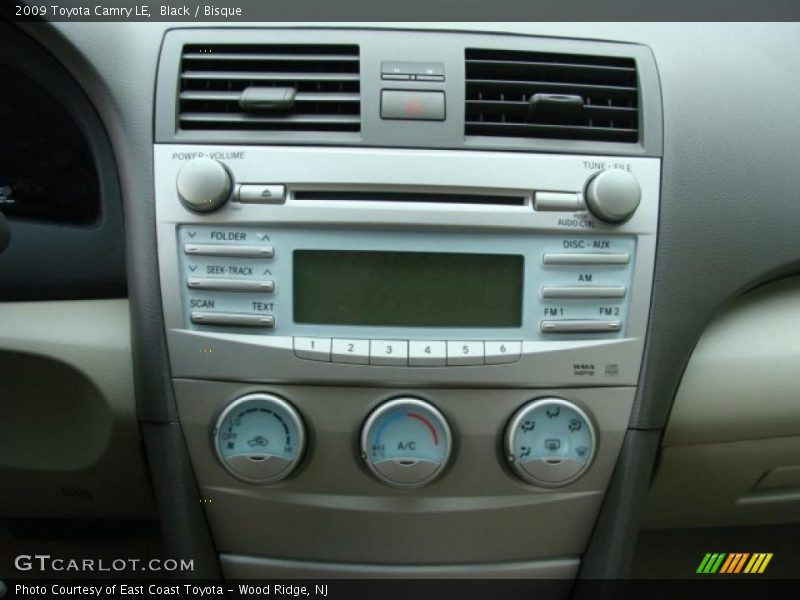 Black / Bisque 2009 Toyota Camry LE