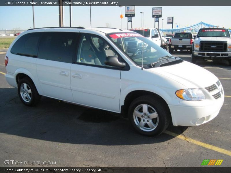 Stone White / Medium Slate Gray 2007 Dodge Grand Caravan SXT