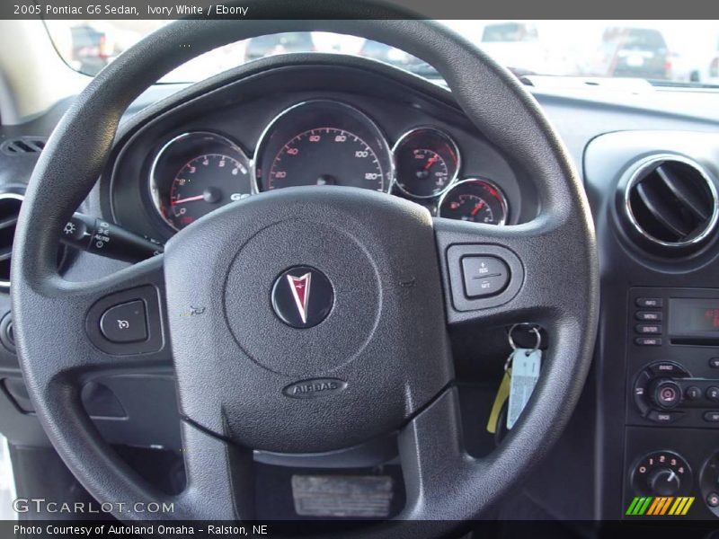 Ivory White / Ebony 2005 Pontiac G6 Sedan