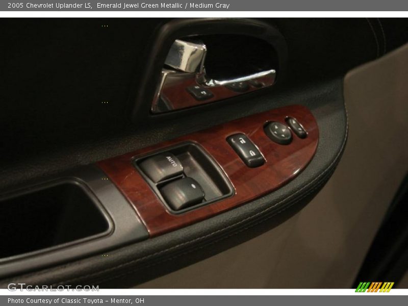 Emerald Jewel Green Metallic / Medium Gray 2005 Chevrolet Uplander LS