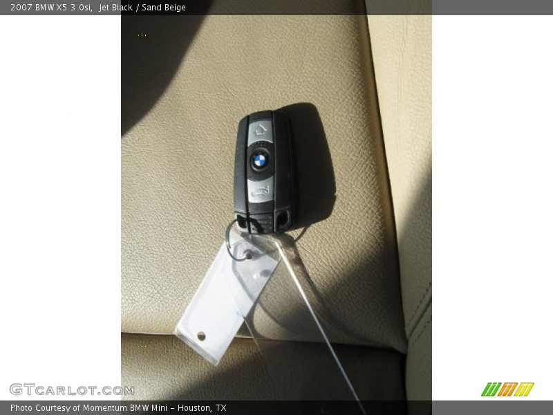 Jet Black / Sand Beige 2007 BMW X5 3.0si