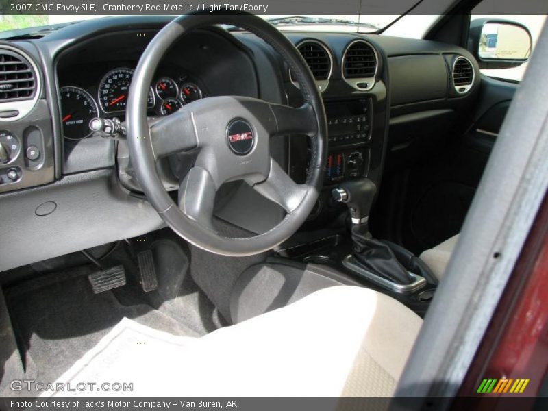 Cranberry Red Metallic / Light Tan/Ebony 2007 GMC Envoy SLE