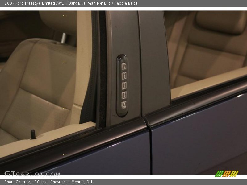 Dark Blue Pearl Metallic / Pebble Beige 2007 Ford Freestyle Limited AWD