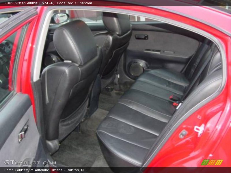 Code Red / Charcoal 2005 Nissan Altima 3.5 SE-R