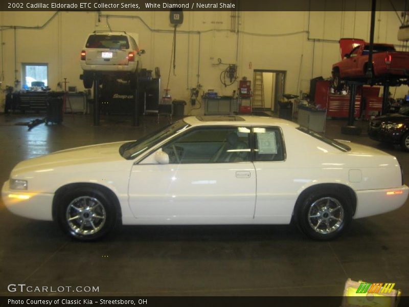 White Diamond / Neutral Shale 2002 Cadillac Eldorado ETC Collector Series