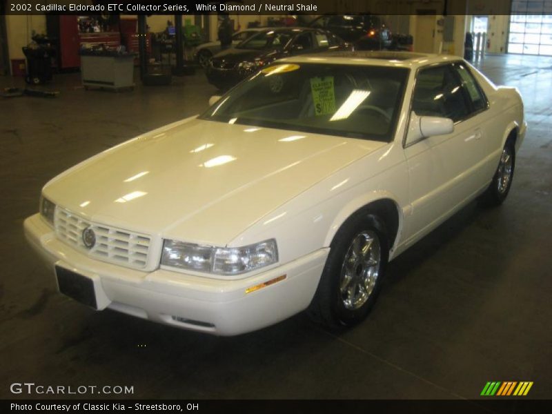 White Diamond / Neutral Shale 2002 Cadillac Eldorado ETC Collector Series