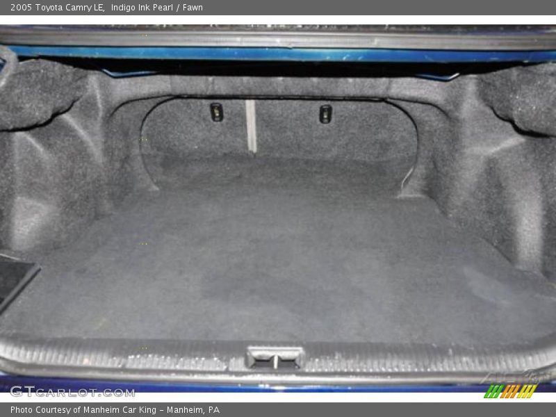 Indigo Ink Pearl / Fawn 2005 Toyota Camry LE