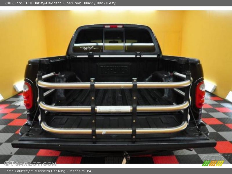 Black / Black/Grey 2002 Ford F150 Harley-Davidson SuperCrew
