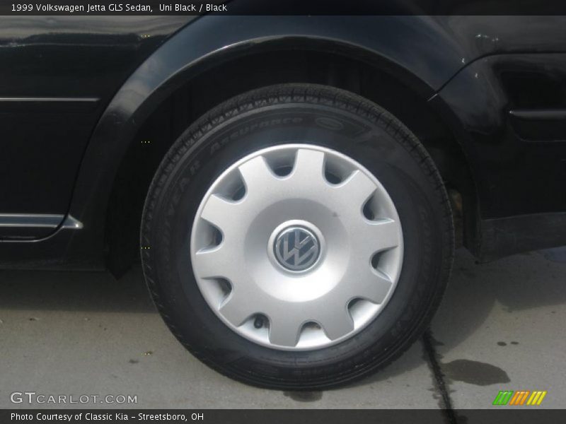 Uni Black / Black 1999 Volkswagen Jetta GLS Sedan
