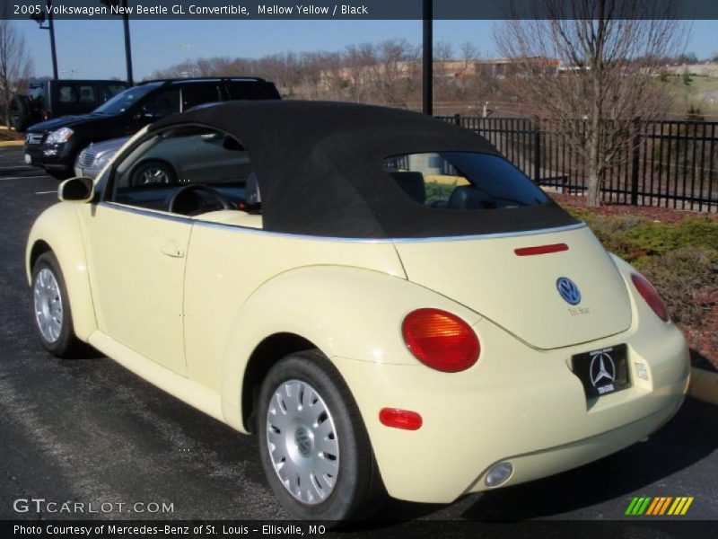 Mellow Yellow / Black 2005 Volkswagen New Beetle GL Convertible