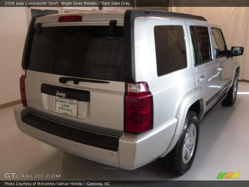 Bright Silver Metallic / Dark Slate Gray 2008 Jeep Commander Sport