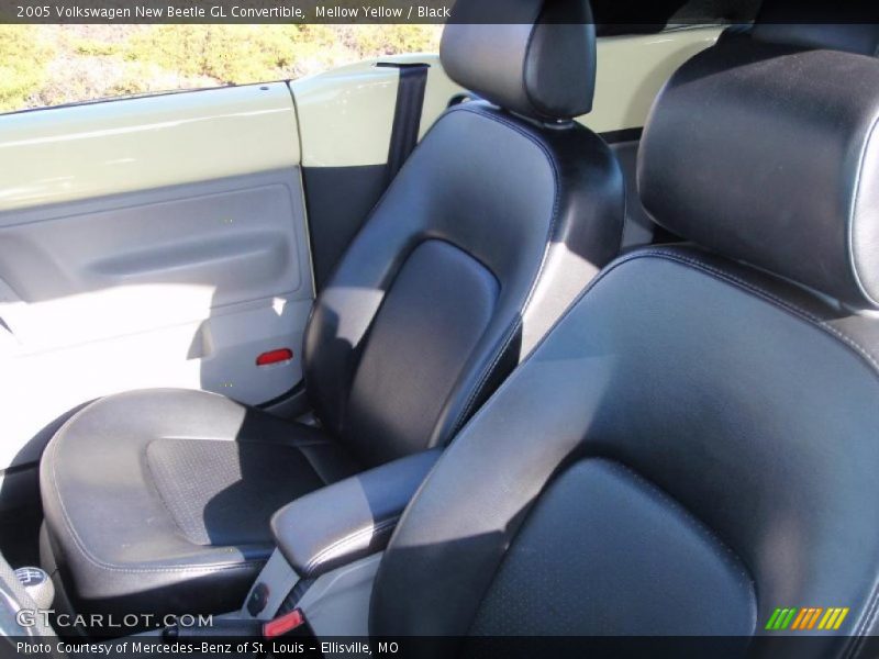 Mellow Yellow / Black 2005 Volkswagen New Beetle GL Convertible