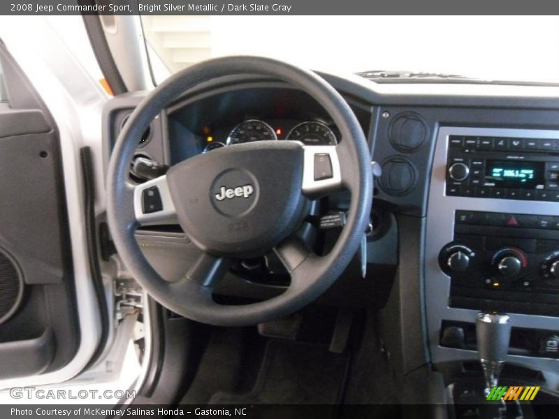 Bright Silver Metallic / Dark Slate Gray 2008 Jeep Commander Sport