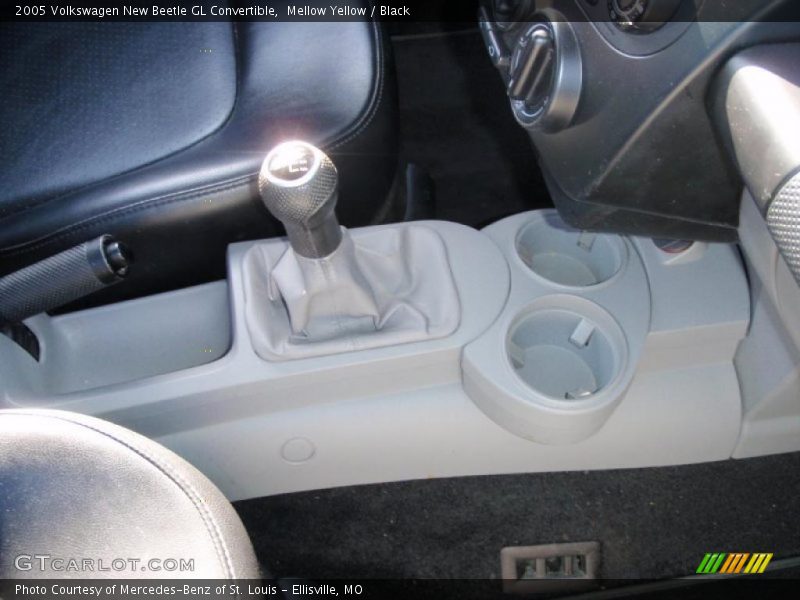 Mellow Yellow / Black 2005 Volkswagen New Beetle GL Convertible