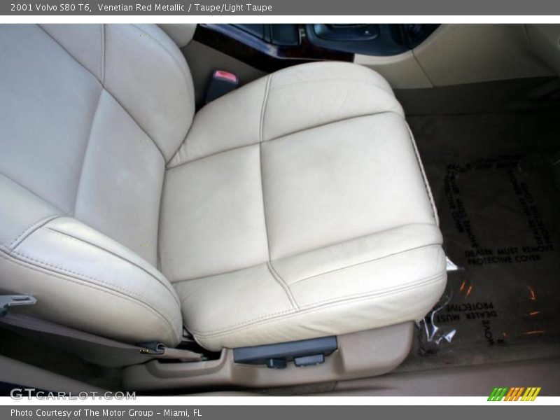 Venetian Red Metallic / Taupe/Light Taupe 2001 Volvo S80 T6