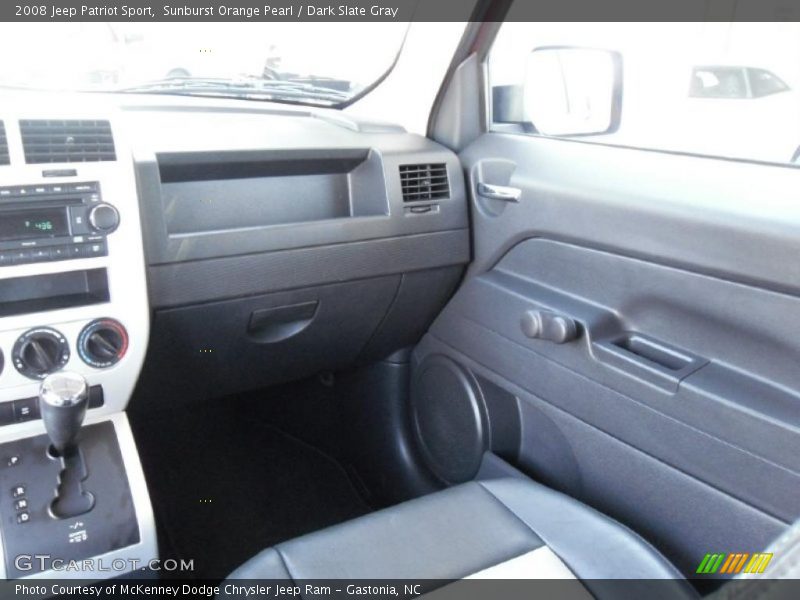 Sunburst Orange Pearl / Dark Slate Gray 2008 Jeep Patriot Sport