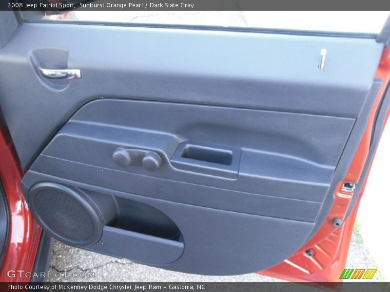 Sunburst Orange Pearl / Dark Slate Gray 2008 Jeep Patriot Sport