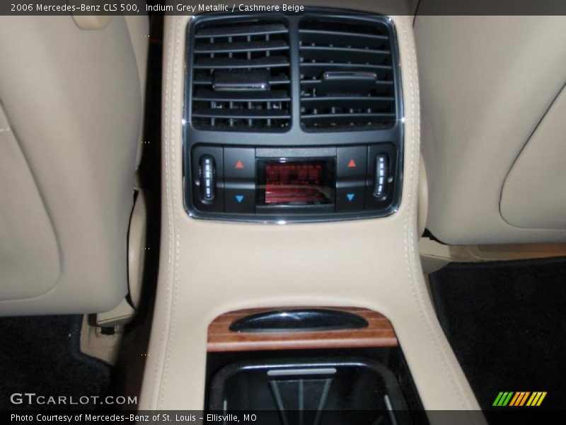 Indium Grey Metallic / Cashmere Beige 2006 Mercedes-Benz CLS 500