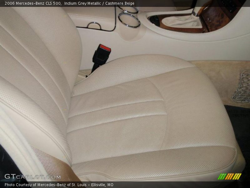 Indium Grey Metallic / Cashmere Beige 2006 Mercedes-Benz CLS 500