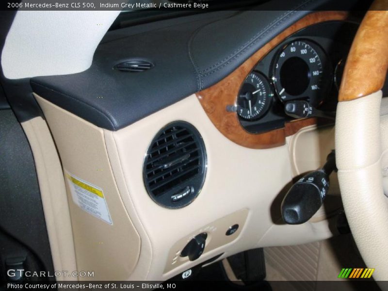 Indium Grey Metallic / Cashmere Beige 2006 Mercedes-Benz CLS 500