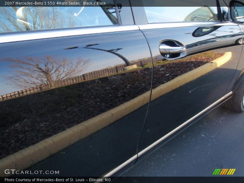 Black / Black 2007 Mercedes-Benz S 550 4Matic Sedan