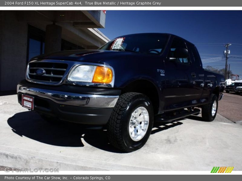 True Blue Metallic / Heritage Graphite Grey 2004 Ford F150 XL Heritage SuperCab 4x4