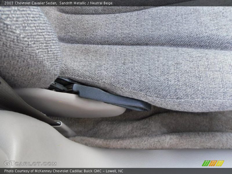 Sandrift Metallic / Neutral Beige 2003 Chevrolet Cavalier Sedan