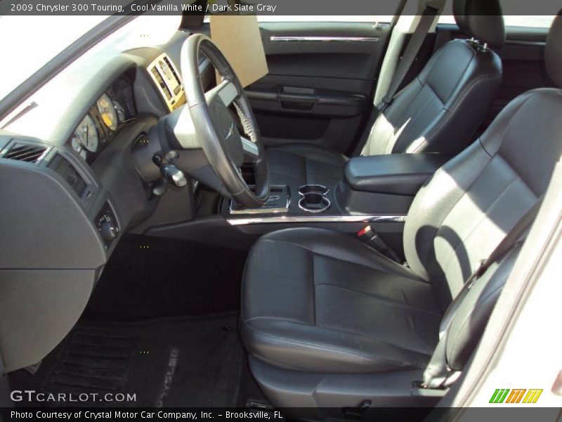 Cool Vanilla White / Dark Slate Gray 2009 Chrysler 300 Touring