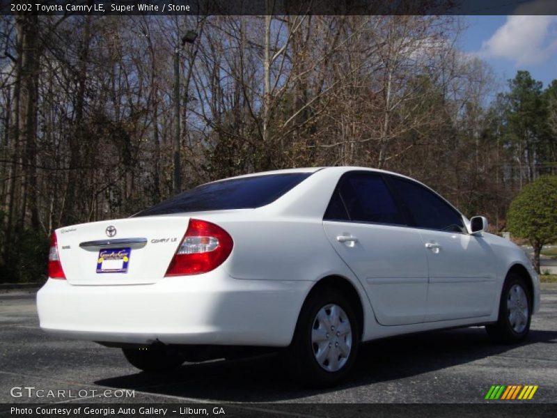 Super White / Stone 2002 Toyota Camry LE