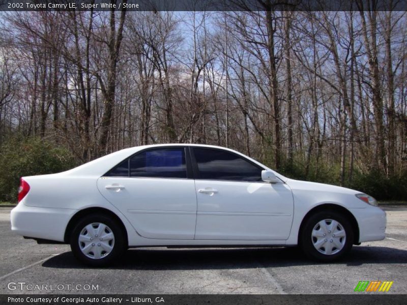 Super White / Stone 2002 Toyota Camry LE