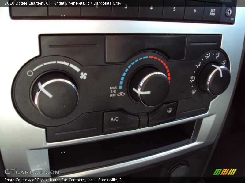 Bright Silver Metallic / Dark Slate Gray 2010 Dodge Charger SXT