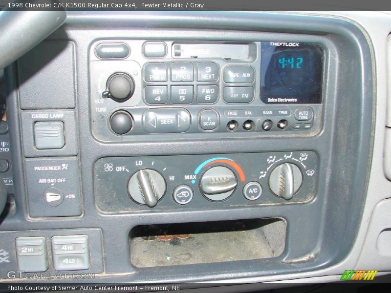 Pewter Metallic / Gray 1998 Chevrolet C/K K1500 Regular Cab 4x4