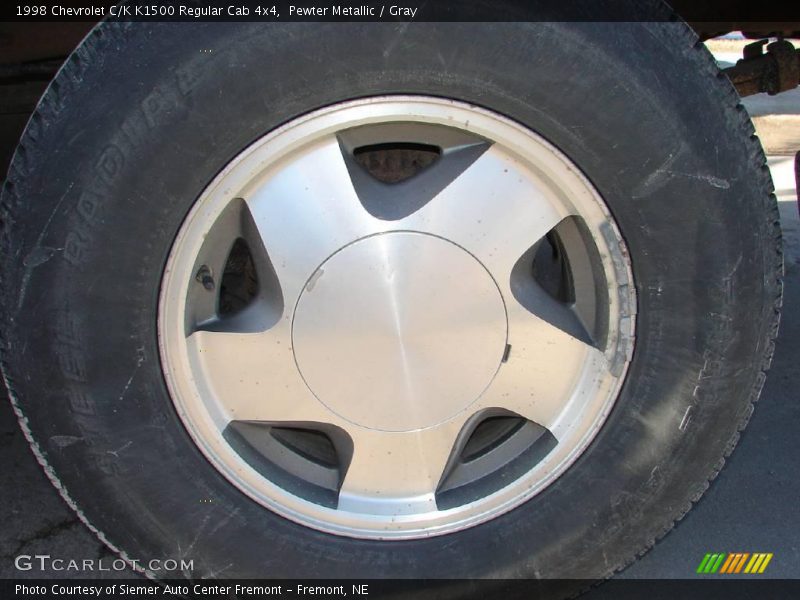 Pewter Metallic / Gray 1998 Chevrolet C/K K1500 Regular Cab 4x4