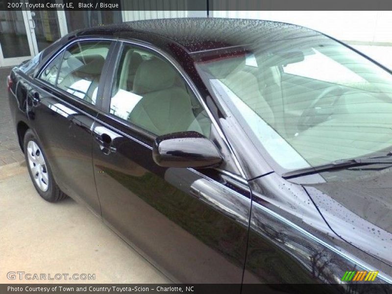 Black / Bisque 2007 Toyota Camry LE