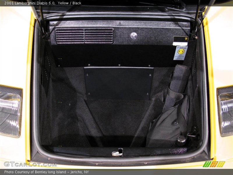 2001 Diablo 6.0 Trunk